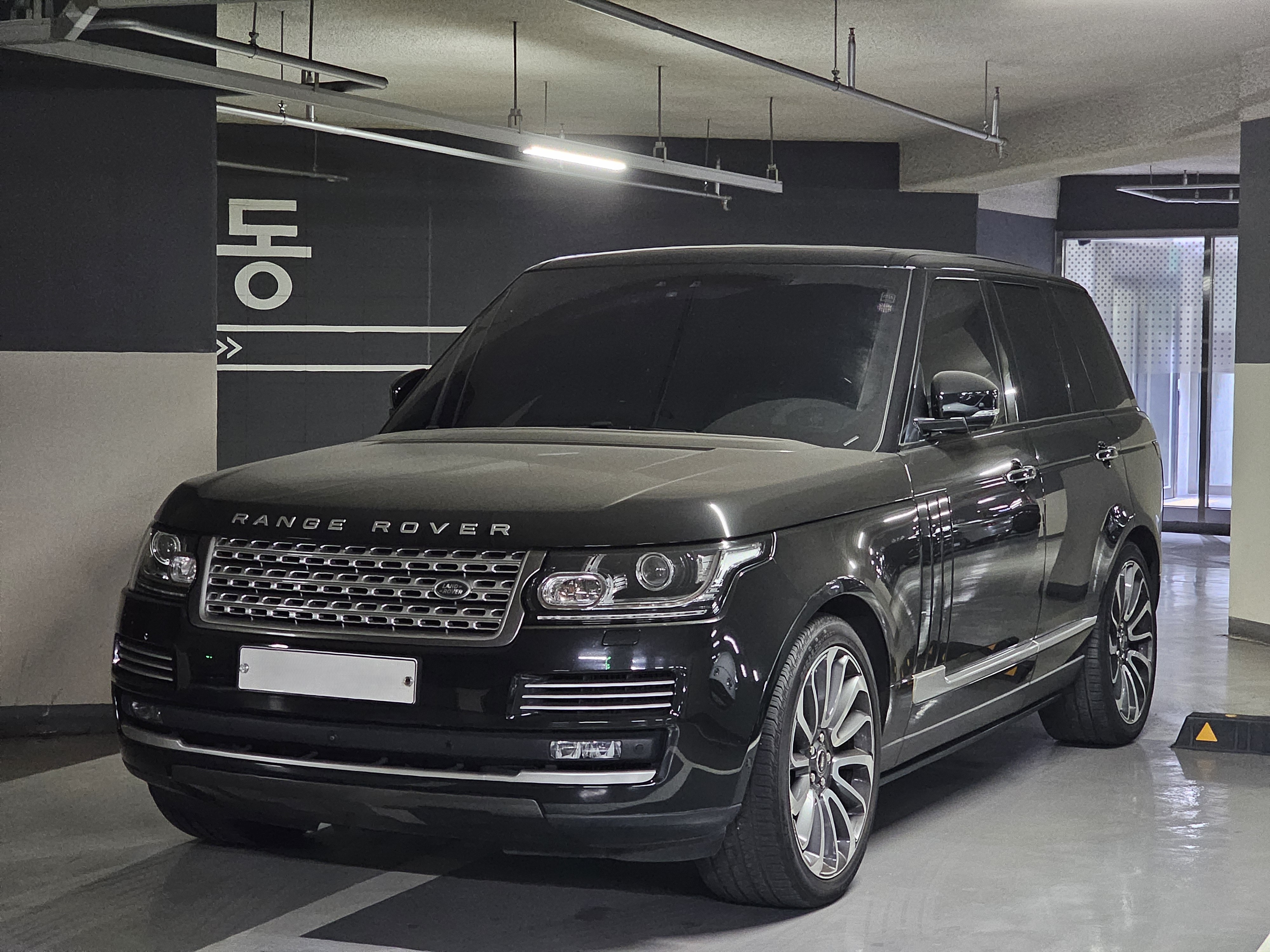 Range Rover Autobiography